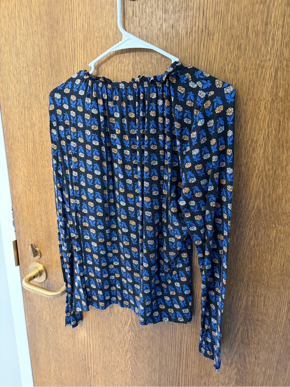 Ann Taylor Navy Blue Floral Long-Sleeve Blouse